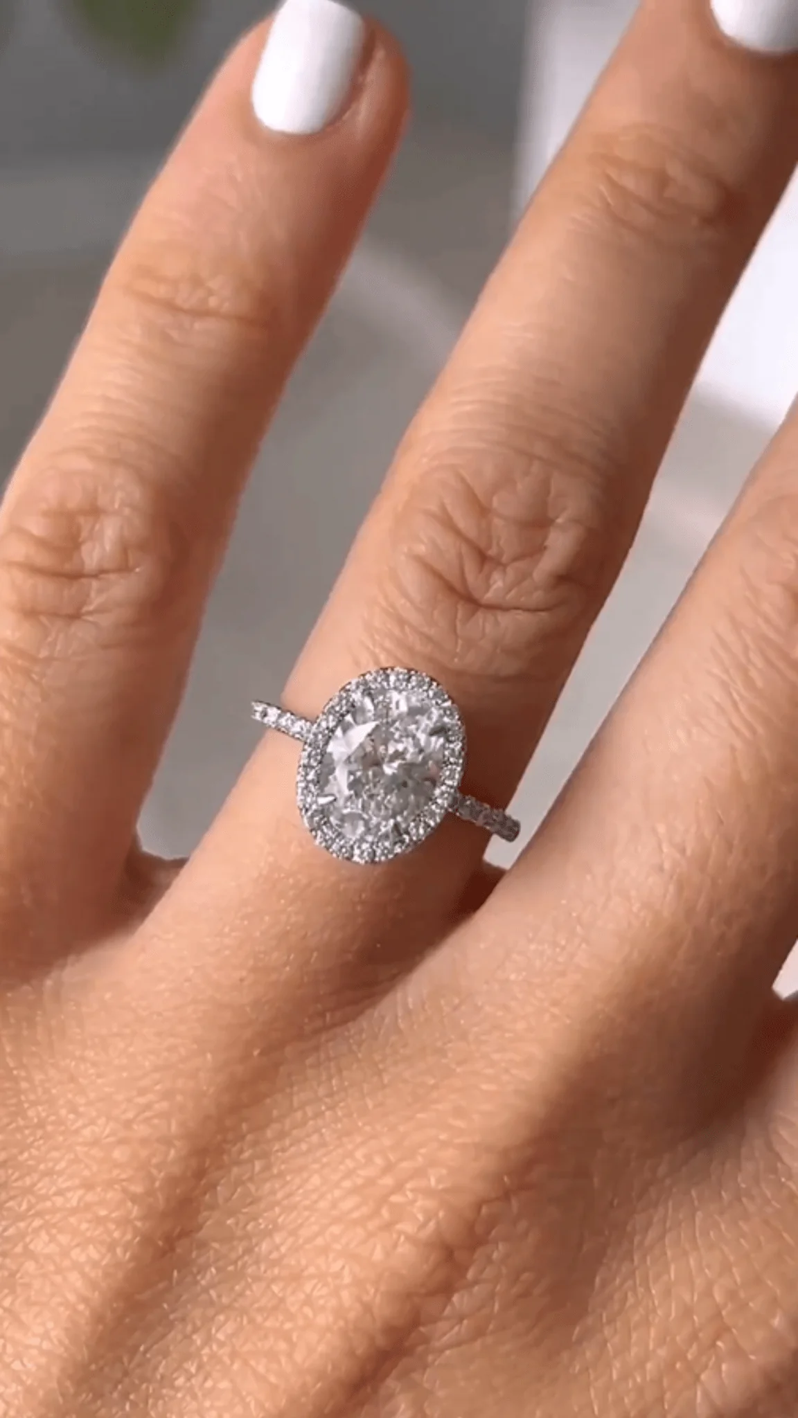 1.25 Carat Oval Cut Halo Diamond Engagement Ring - Image 6