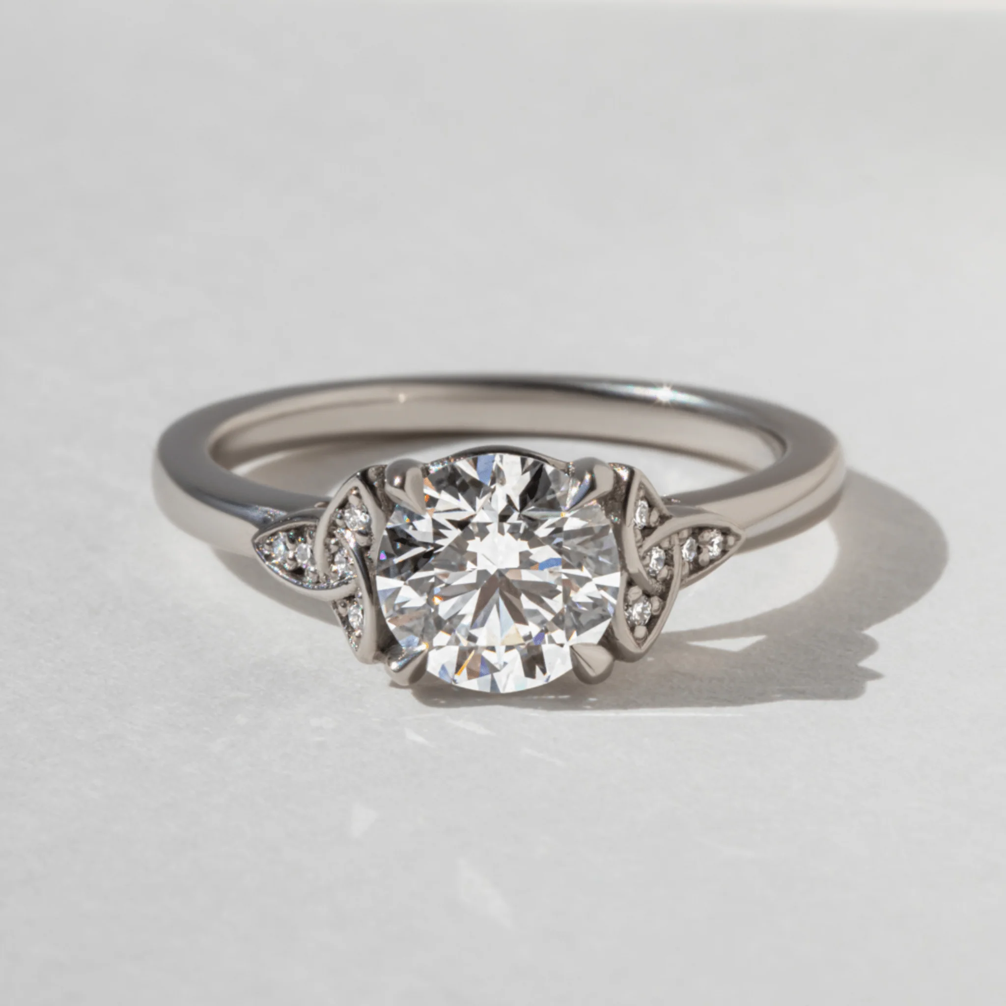 1.25 Carat Round Cut Diamond Art Deco Engagement Ring - Image 8