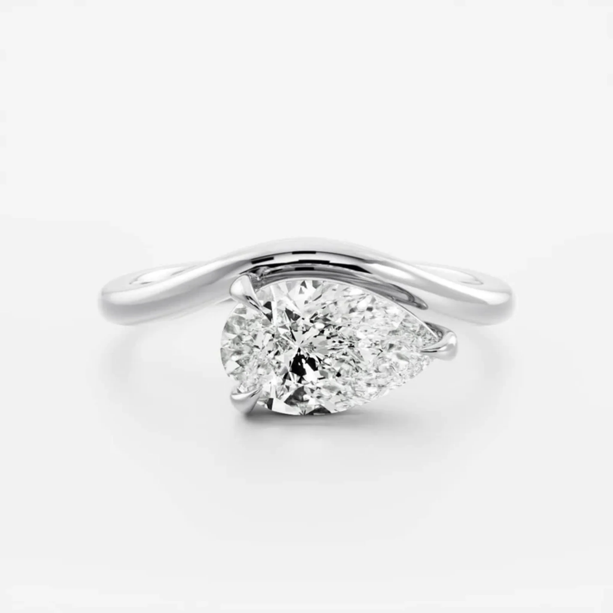 1.50 Carat Pear Cut East West Engagement Ring - Image 14