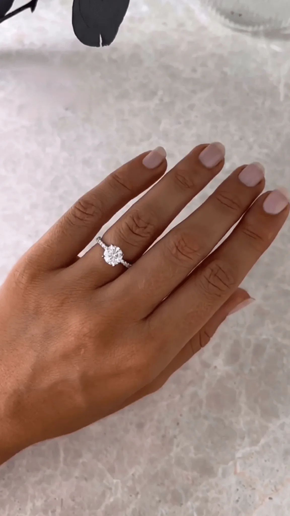 1.50 Carat Round Cut Diamond Engagement Ring - Image 6