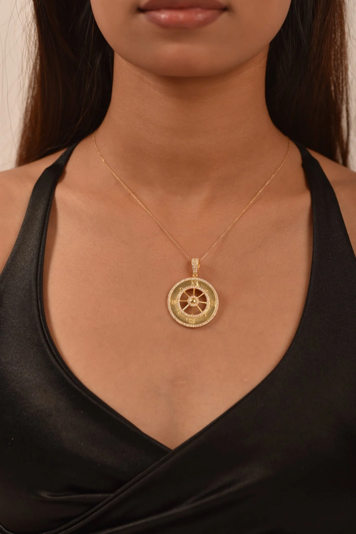 1 Carat Pave Diamond Compass Pendant Necklace - Image 7