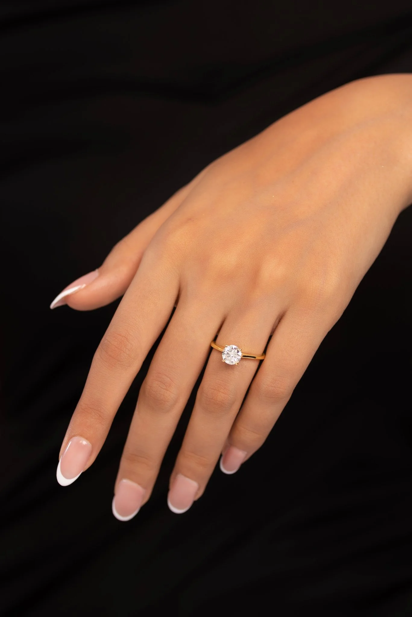 1 Carat Round Cut Diamond Hidden Halo Ring - Image 4
