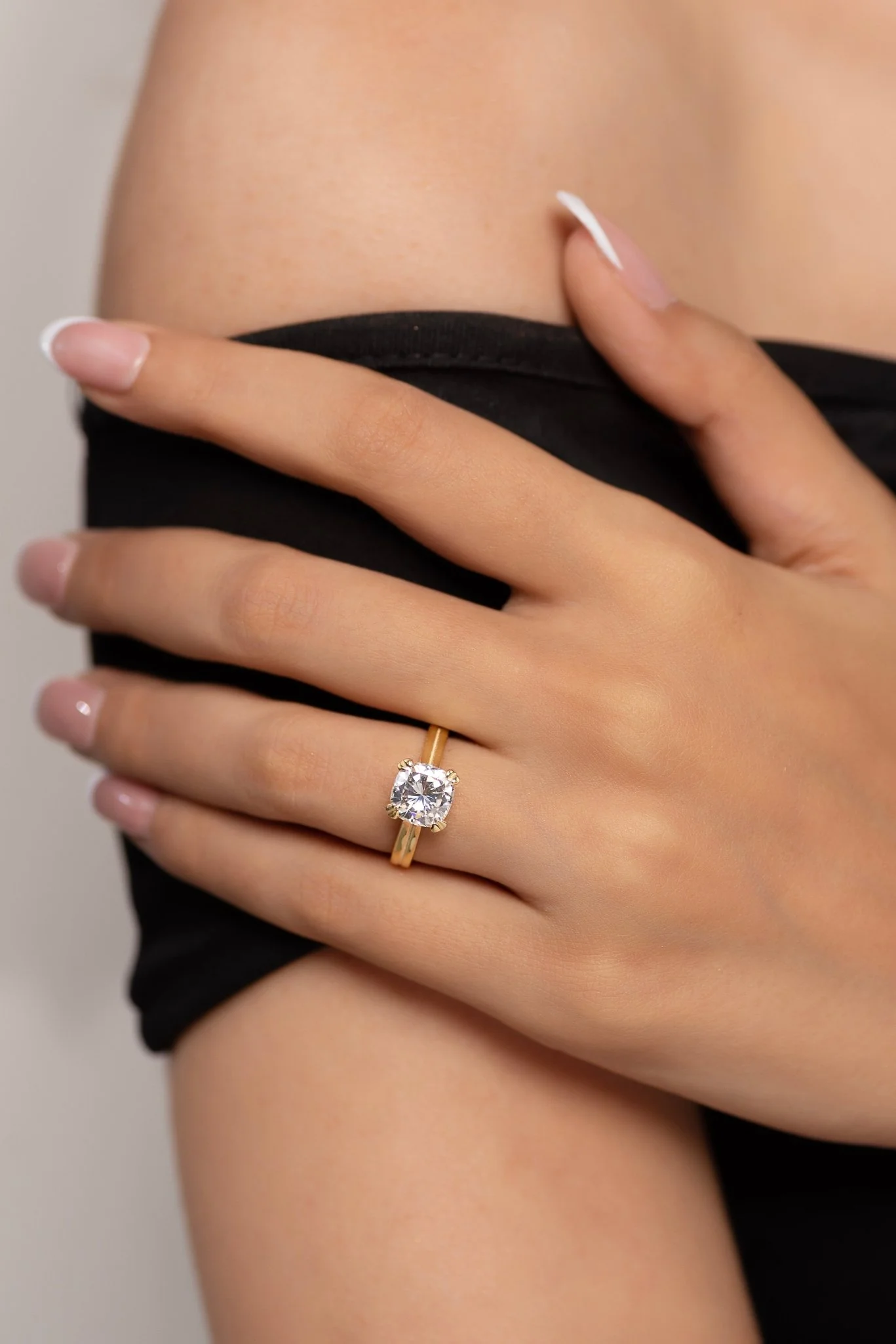2 Carat Cushion Cut Lab Grown Diamond Twin Band Engagement Ring - Image 3