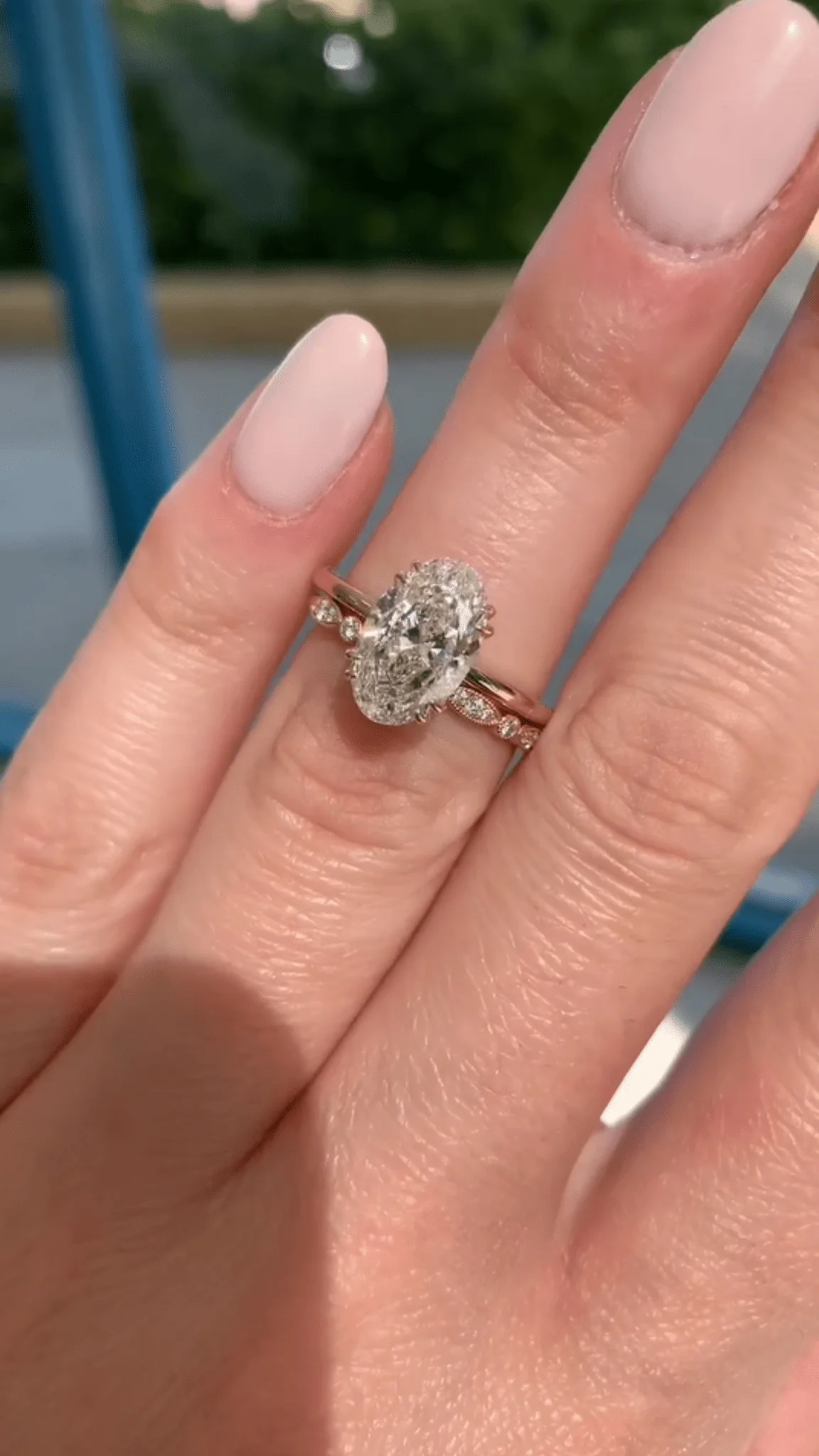 2 Carat Oval Cut 8 V Prongs Minimalist Engagement Ring - Image 5