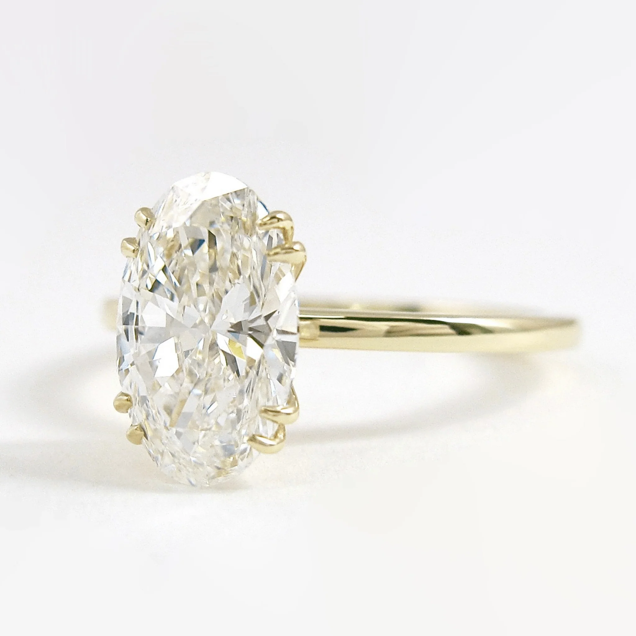 2 Carat Oval Cut 8 V Prongs Minimalist Engagement Ring - Image 9