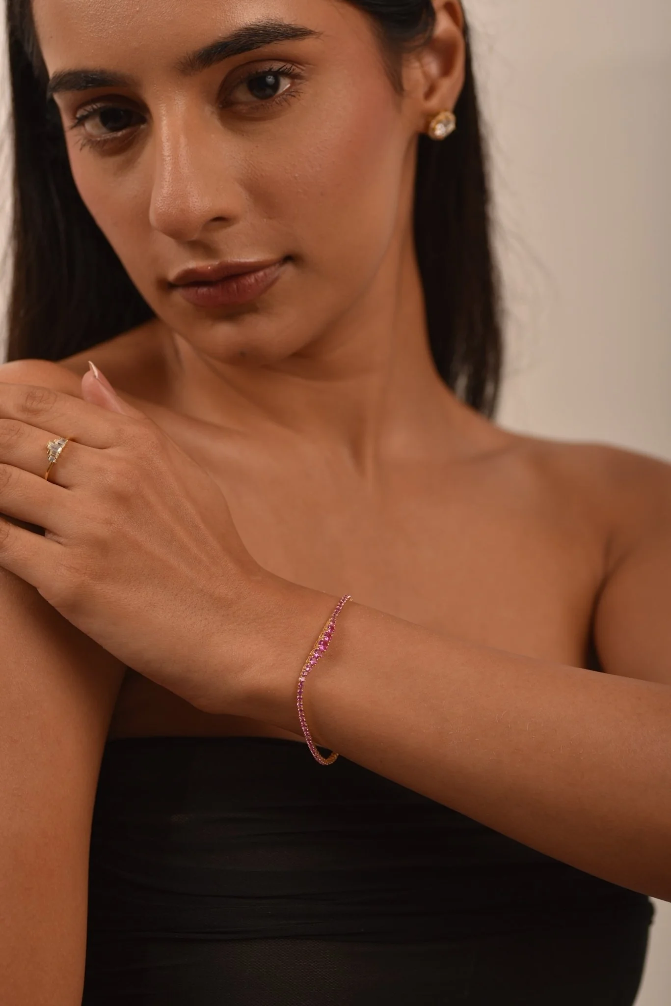 3.36 Carat Natural Pink Sapphire Graduated Tennis Bracelet in 14K/18K Solid Gold - Image 2