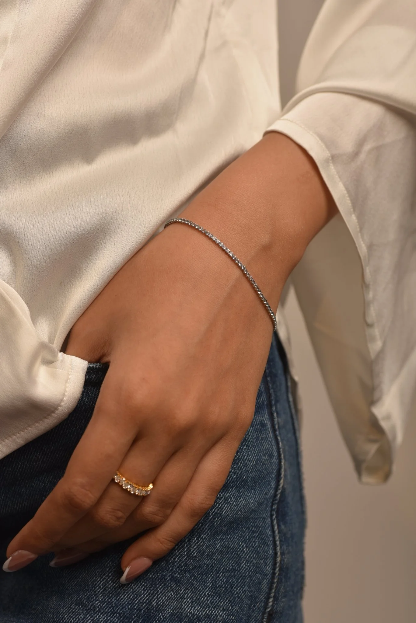 Aquamarine Tennis Bracelet in 14K/18K White Gold - Image 3
