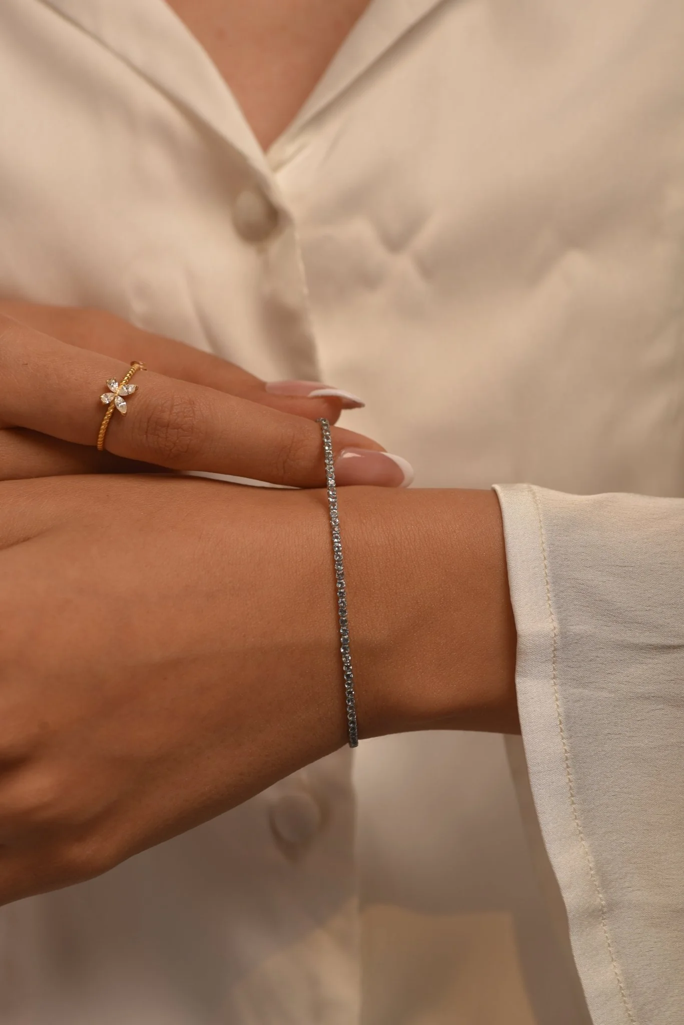 Aquamarine Tennis Bracelet in 14K/18K White Gold - Image 4