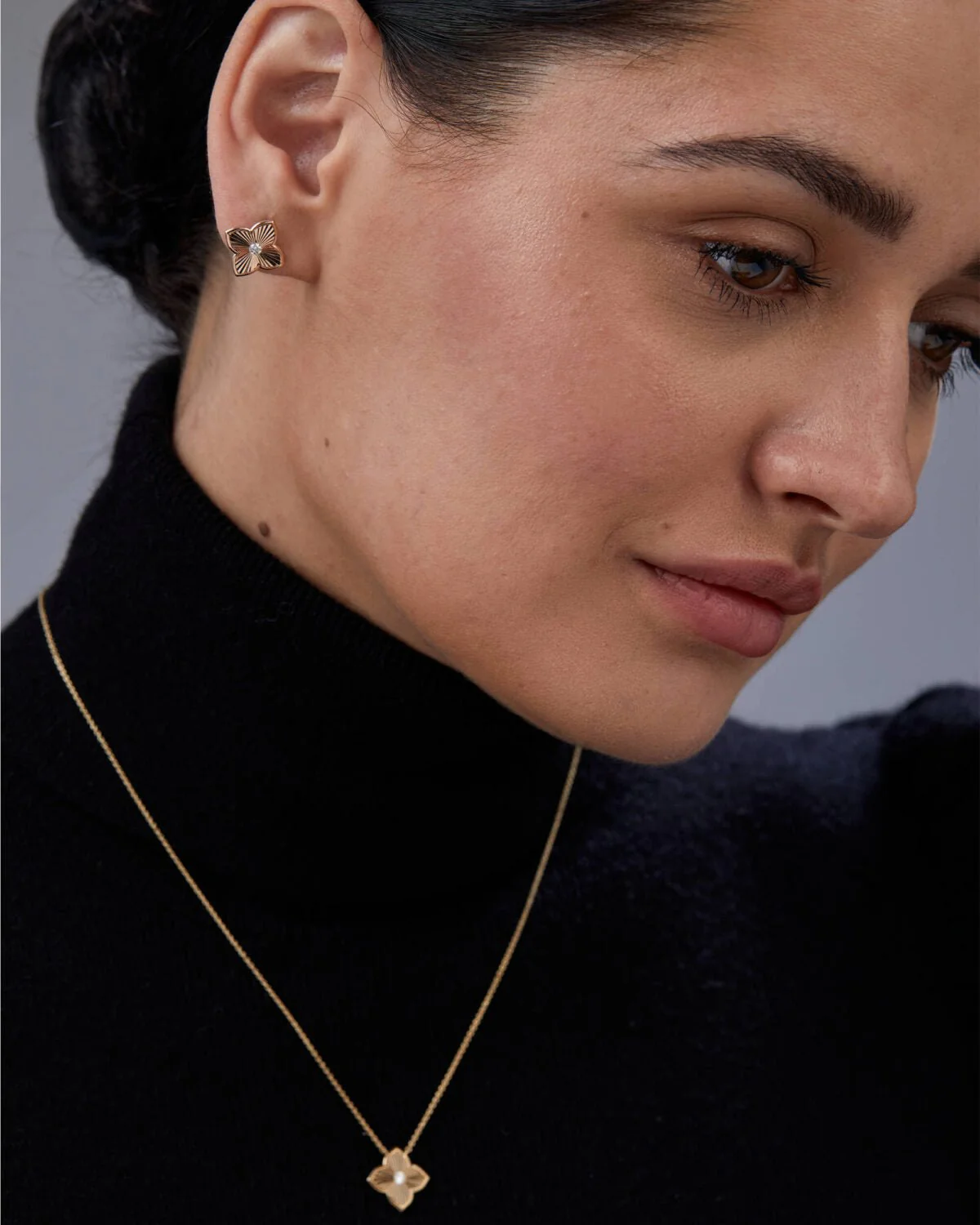 Clover Floral Diamond Earrings for Her - Image 4