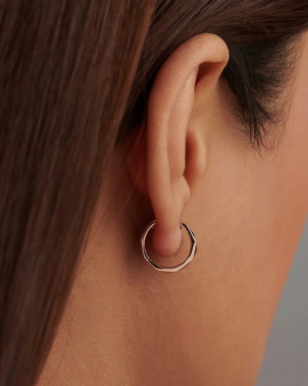 Geometric Hoop Earrings in 10K | 14K | 18K Solid Gold - Chunky Hoops - Image 4