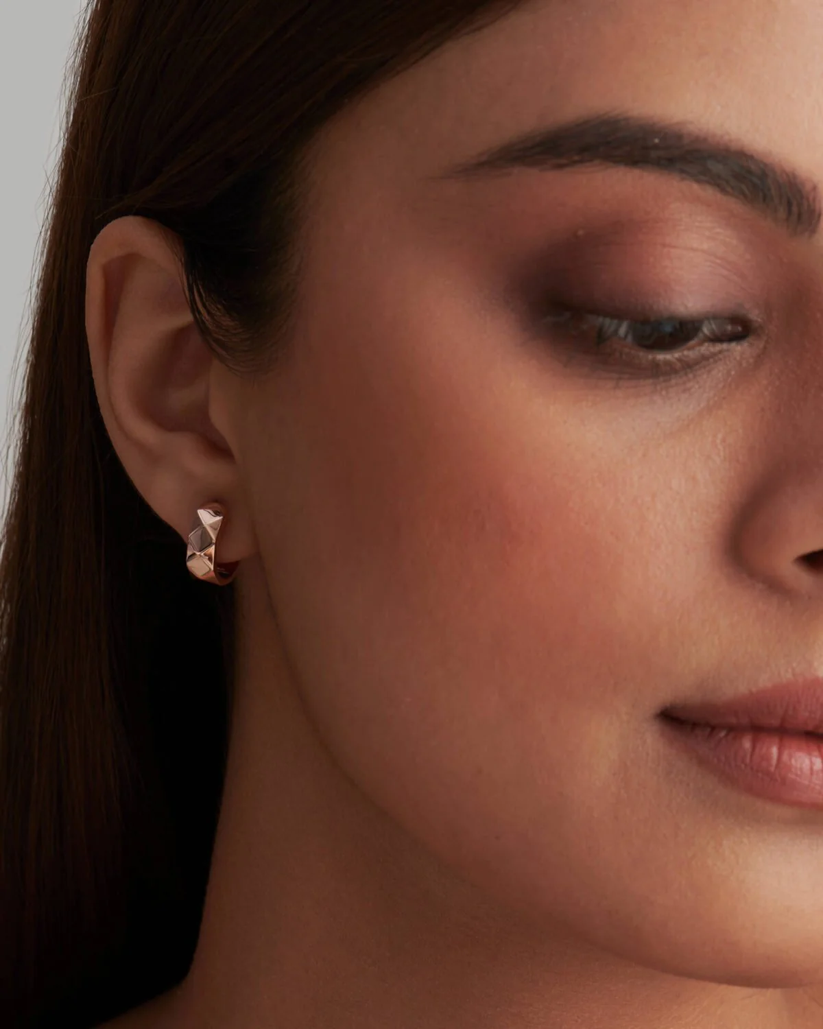 Geometric Hoop Earrings in 10K | 14K | 18K Solid Gold - Chunky Hoops - Image 6