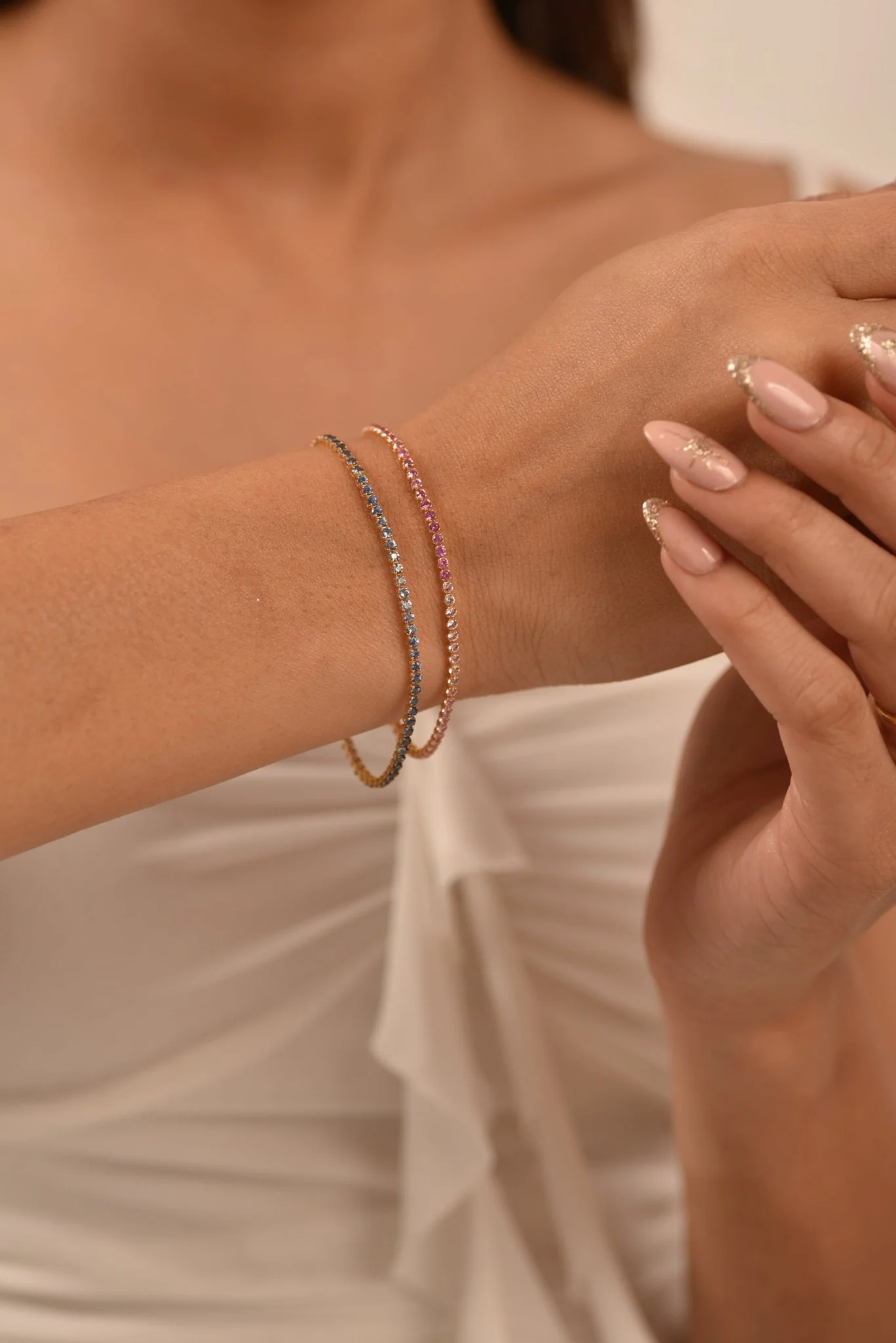 Ombre 3.28 Carats Natural Pink Sapphire Tennis Bracelet in 14K/18K Rose Gold