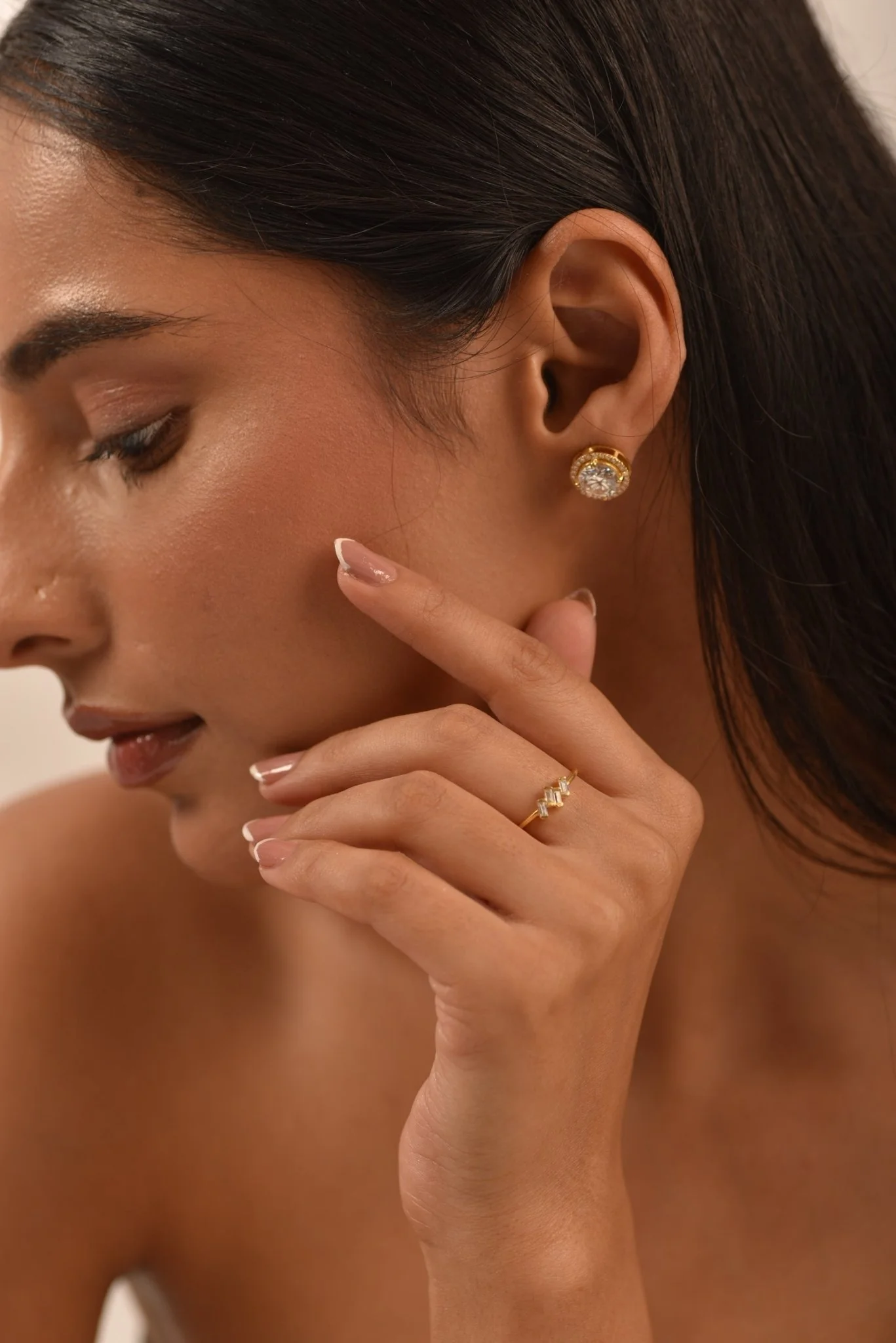Tilted Baguette Diamond Ring - Image 7