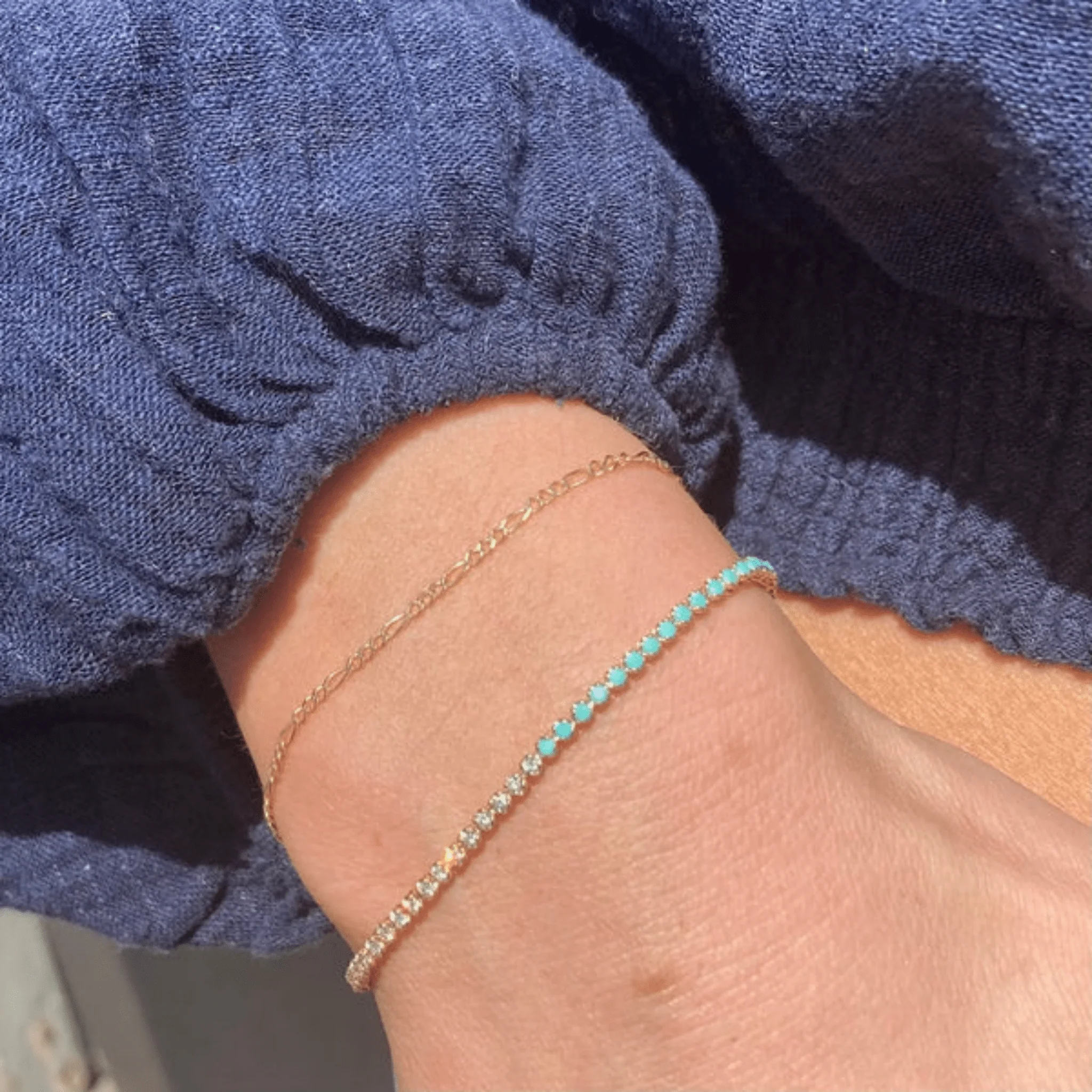 Turquoise & Diamond 50-50 Tennis Bracelet in 14K/18K White Gold - Image 9